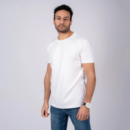 Basic Regular White t-shirt.